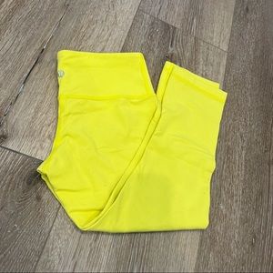 lululemon • cropped pants